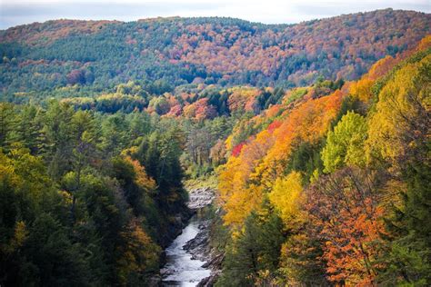 ups white river vt